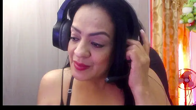 menfismuller2 online show from February 12, 2026, 4:29 pm