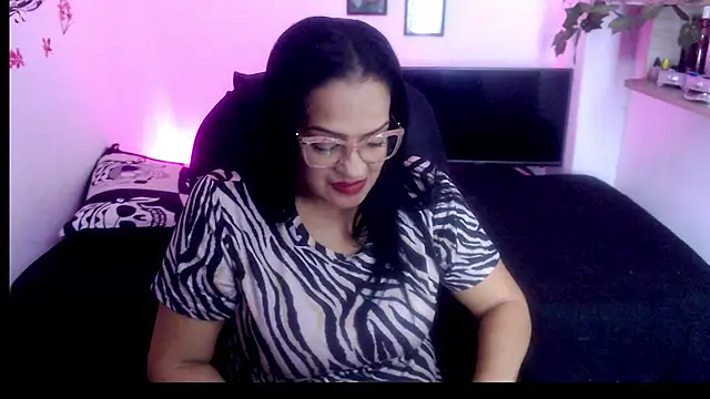 menfismuller2 online show from December 2, 2025, 10:33 pm