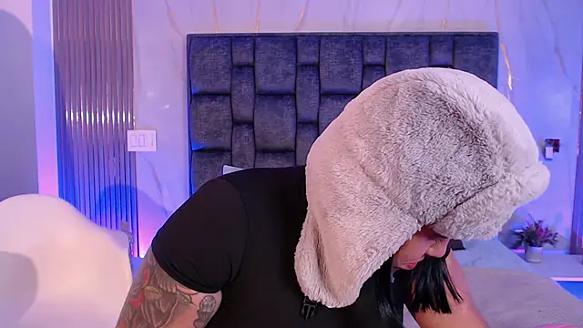 Snapshot of WildyTemping chatting on October 2, 2025, 7:50 pm WildyTemping online show from October 2, 2025, 7:50 pm