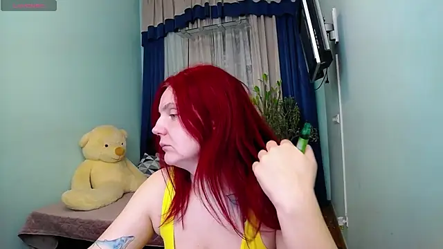 Snapshot of NikaLee chatting on January 18, 2025, 8:10 am NikaLee online show from January 18, 2025, 8:10 am