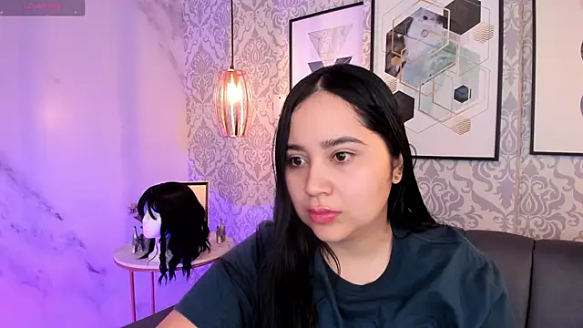 Amaraevans  online show from March 15, 2025, 12:24 pm