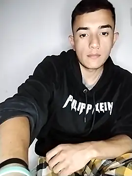 Snapshot of Thick_Cock chatting on March 15, 2025, 5:08 am Thick Cock online show from March 15, 2025, 5:08 am