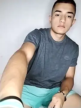 Snapshot of Thick_Cock chatting on February 19, 2025, 11:36 pm Thick Cock online show from February 19, 2025, 11:36 pm