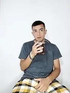 Snapshot of Thick_Cock chatting on March 16, 2025, 9:58 pm Thick Cock online show from March 16, 2025, 9:58 pm