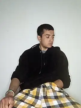 Snapshot of Thick_Cock chatting on October 12, 2025, 3:30 am Thick Cock online show from October 12, 2025, 3:30 am