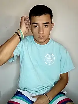 Snapshot of Thick_Cock chatting on February 9, 2026, 6:39 pm Thick Cock online show from February 9, 2026, 6:39 pm