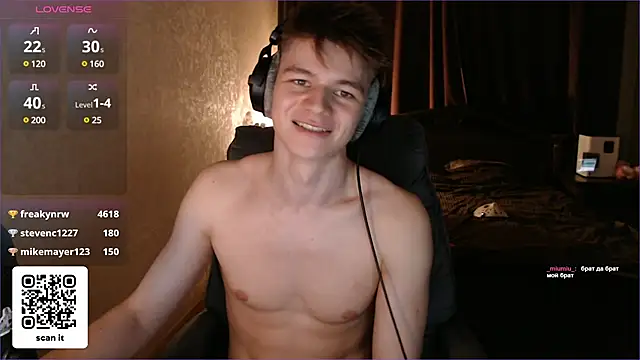 dantebigboi300 online show from February 15, 2025, 11:36 pm