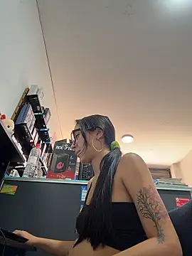 Snapshot of _alabina_ chatting on January 19, 2026, 2:32 pm alabina online show from January 19, 2026, 2:32 pm