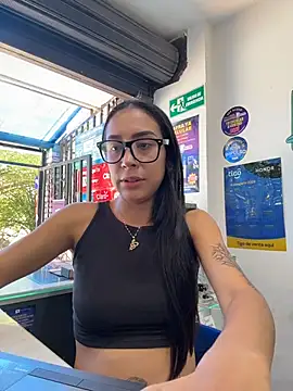 Snapshot of _alabina_ chatting on February 12, 2026, 7:02 pm alabina online show from February 12, 2026, 7:02 pm