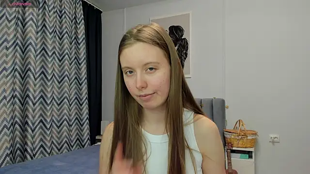 Snapshot of Peggy_Beauty chatting on March 10, 2025, 1:23 am Peggy Beauty online show from March 10, 2025, 1:23 am