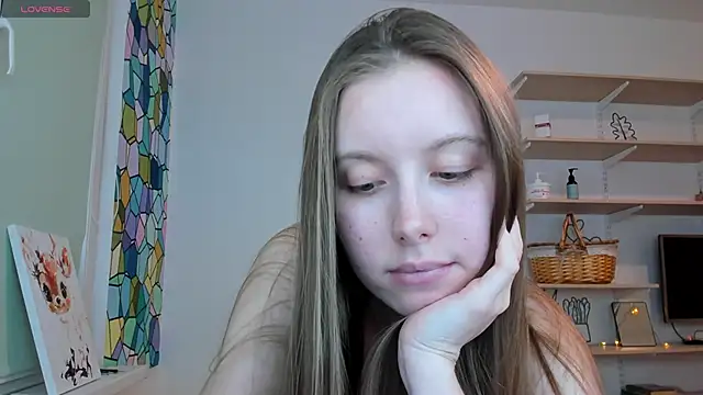 Snapshot of Peggy_Beauty chatting on October 18, 2025, 7:49 pm Peggy Beauty online show from October 18, 2025, 7:49 pm