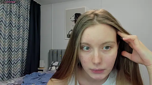 Snapshot of Peggy_Beauty chatting on February 19, 2025, 11:57 pm Peggy Beauty online show from February 19, 2025, 11:57 pm