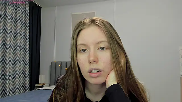 Snapshot of Peggy_Beauty chatting on March 2, 2025, 8:14 pm Peggy Beauty online show from March 2, 2025, 8:14 pm