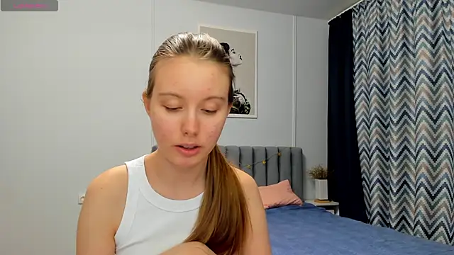 Snapshot of Peggy_Beauty chatting on December 29, 2024, 3:13 pm Peggy Beauty online show from December 29, 2024, 3:13 pm