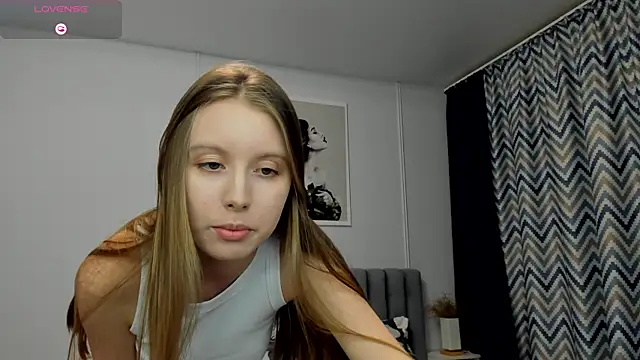 Snapshot of Peggy_Beauty chatting on January 8, 2025, 8:07 pm Peggy Beauty online show from January 8, 2025, 8:07 pm