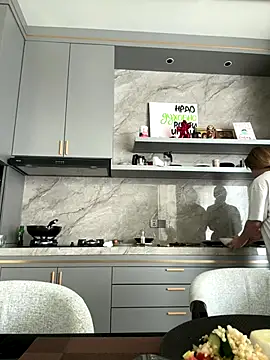 Snapshot of Nura_n_Sarah chatting on October 2, 2025, 3:43 am Nura n Sarah online show from October 2, 2025, 3:43 am