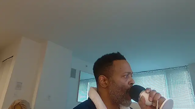 Snapshot of theblacklordmaster chatting on February 10, 2025, 3:53 pm theblacklordmaster online show from February 10, 2025, 3:53 pm