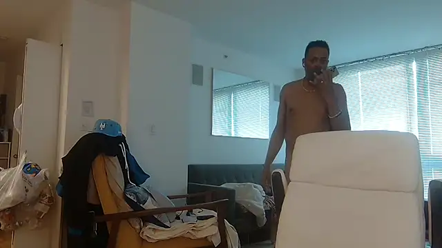 Snapshot of theblacklordmaster chatting on March 13, 2025, 5:50 pm theblacklordmaster online show from March 13, 2025, 5:50 pm