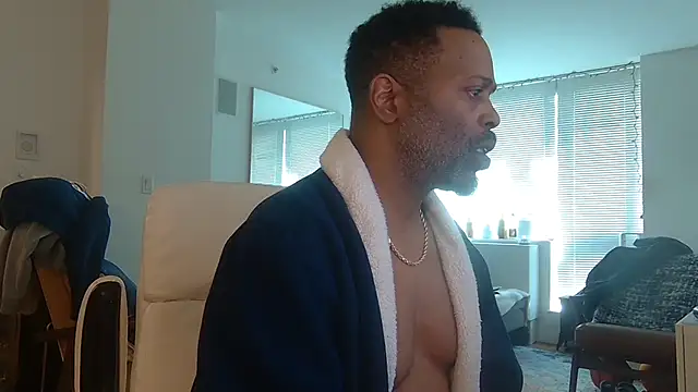 Snapshot of theblacklordmaster chatting on March 19, 2025, 4:13 pm theblacklordmaster online show from March 19, 2025, 4:13 pm