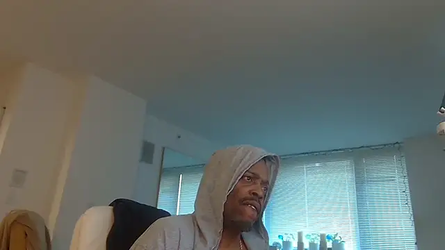 Snapshot of theblacklordmaster chatting on March 3, 2025, 3:32 pm theblacklordmaster online show from March 3, 2025, 3:32 pm