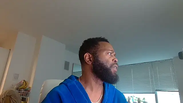 Snapshot of theblacklordmaster chatting on October 17, 2025, 1:02 pm theblacklordmaster online show from October 17, 2025, 1:02 pm