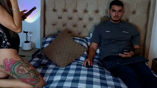 Snapshot of Rose_dom chatting on November 5, 2025, 1:52 am Rose dom online show from November 5, 2025, 1:52 am