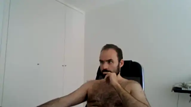 joaodias 97 online show from June 2, 2026, 4:07 pm