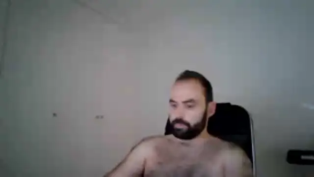 joaodias 97 online show from June 17, 2026, 4:17 pm