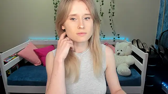  adel brooks  online show from October 7, 2025, 6:20 pm