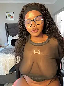 Neelo-Smith online show from January 19, 2025, 5:37 am