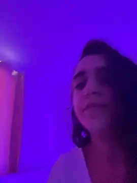 Alicia Ruiz online show from November 14, 2025, 10:02 pm