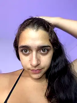 Alicia Ruiz online show from November 8, 2025, 5:05 pm