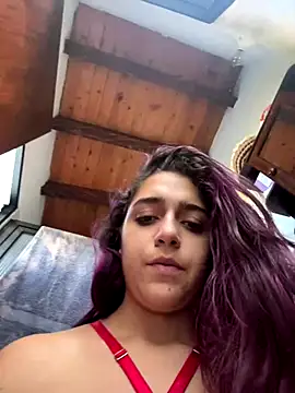 Alicia Ruiz online show from December 3, 2024, 9:50 pm