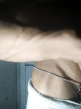 rounakhunk online show from April 7, 2026, 6:43 pm