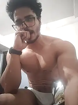 Snapshot of rounakhunk chatting on June 3, 2026, 6:45 pm rounakhunk online show from June 3, 2026, 6:45 pm