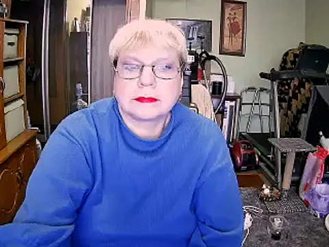 Snapshot of LOLA8888 chatting on October 28, 2025, 11:53 am LOLA8888 online show from October 28, 2025, 11:53 am