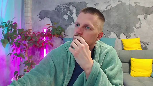 VikingChrisss online show from June 3, 2026, 10:38 am