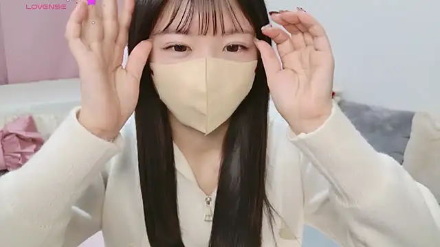 Snapshot of anchan_ chatting on February 7, 2026, 2:52 am anchan online show from February 7, 2026, 2:52 am