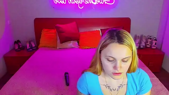 MagicEyess online show from January 22, 2025, 10:18 am