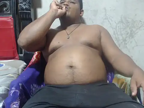 PONSE LATINO online show from September 11, 2025, 1:27 am