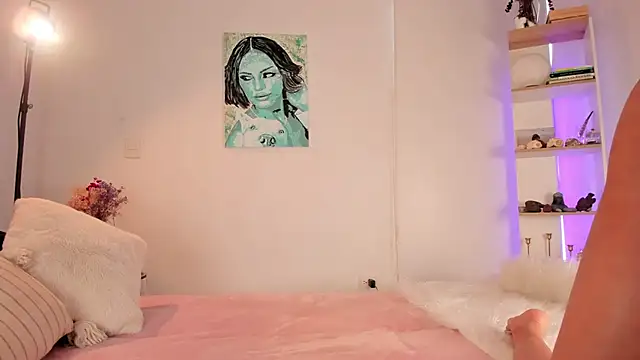 ninaa sky online show from November 15, 2025, 9:41 pm