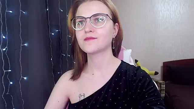 MissBrightShine online show from February 15, 2025, 1:05 pm