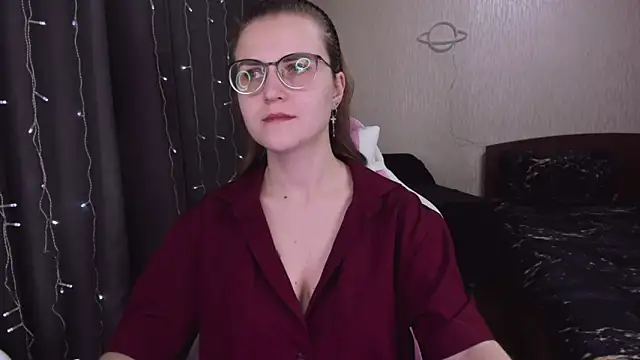 MissBrightShine online show from February 27, 2025, 12:56 pm