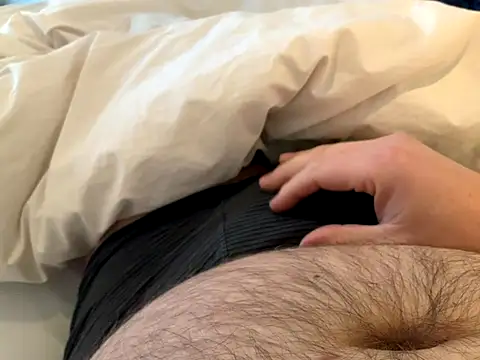 Benni81nrw online show from December 22, 2025, 3:01 pm