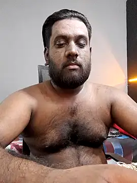 Rayansmith  online show from February 17, 2025, 10:51 am