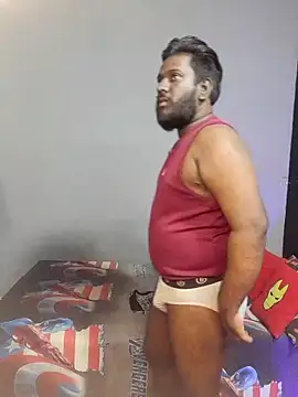 Snapshot of Rayansmith_ chatting on October 19, 2025, 10:45 pm Rayansmith  online show from October 19, 2025, 10:45 pm