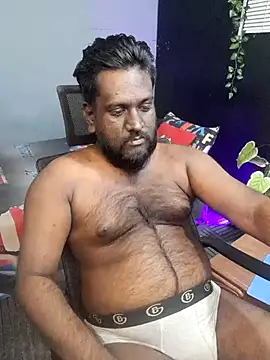 Snapshot of Rayansmith_ chatting on October 3, 2025, 1:53 am Rayansmith  online show from October 3, 2025, 1:53 am