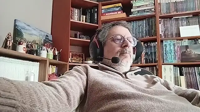 Snapshot of Mandra_is_a_whore chatting on October 27, 2025, 9:43 am Mandra is a whore online show from October 27, 2025, 9:43 am