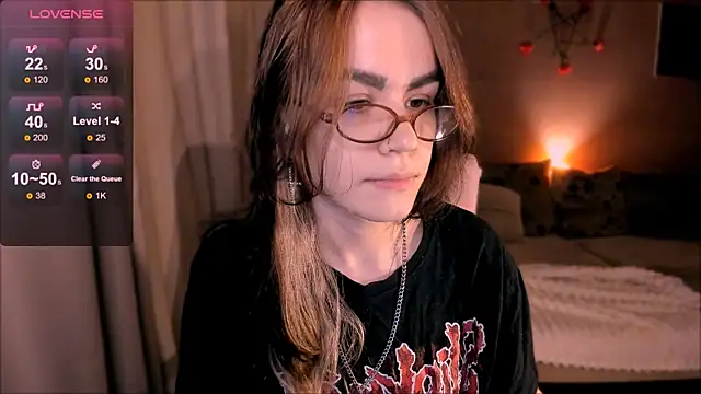 Snapshot of _selectrra chatting on September 20, 2025, 10:04 pm selectrra online show from September 20, 2025, 10:04 pm