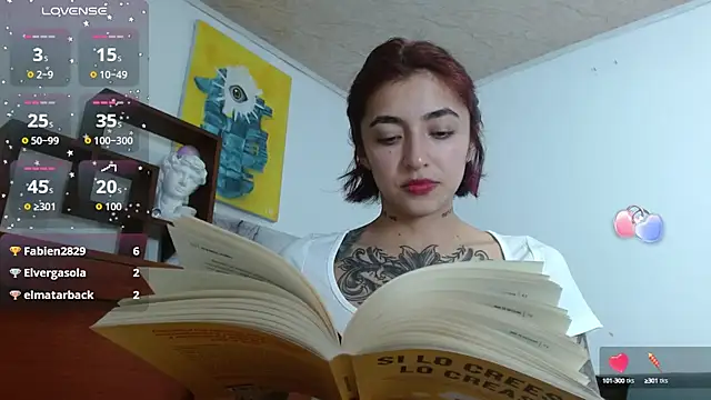 Snapshot of ZoeBakers_ chatting on September 26, 2025, 5:47 am ZoeBakers online show from September 26, 2025, 5:47 am